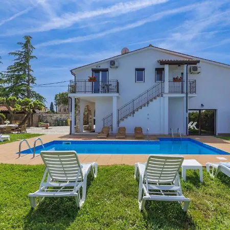 Moj Mir By Interhome بيت للعطل *