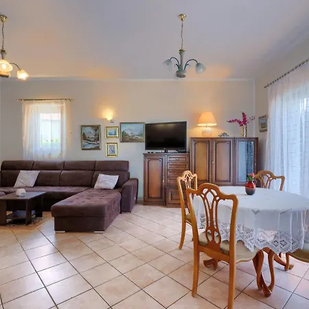 Moj Mir By Interhome Nova Vas (Porec)