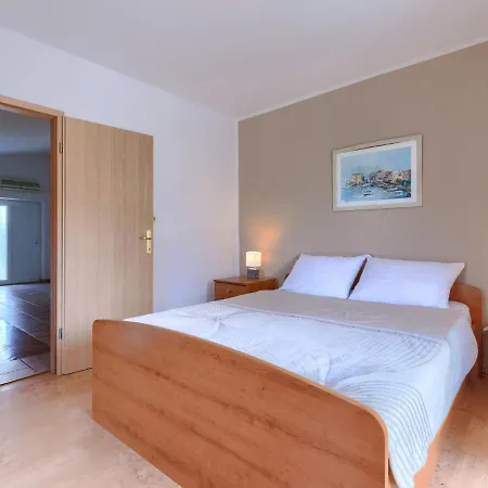 Moj Mir By Interhome Сasa de vacaciones *