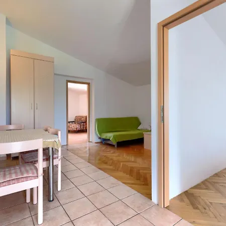 Moj Mir By Interhome Сasa de vacaciones